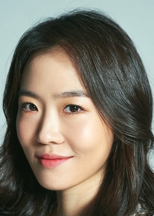 Gong Ji Seon [Woo Joo's friend]