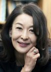 Myo Shim [Doo Shim's grandmother]