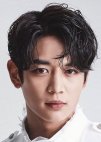 Ji Woo Min