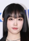  Choi Ye Na